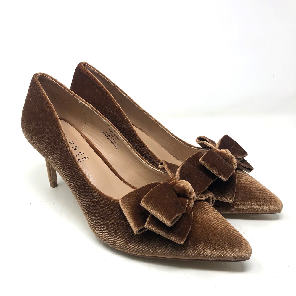 Journee Collection Pumps Womens 9 Brown Velvet Bow Pointed Toe Kitten Heel